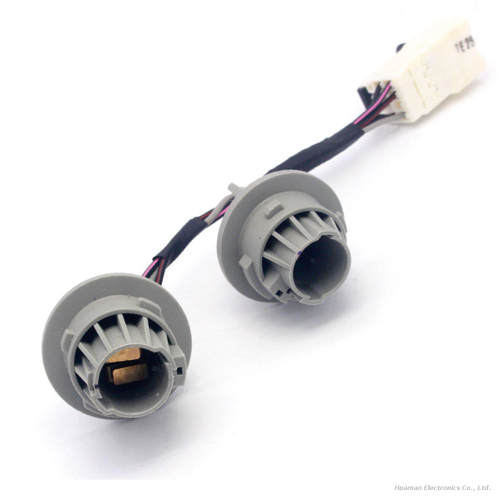 92451-4C500 Automobile Wire Harness Rear Tail Light Bulb Socket Turn Signal for Sonata Kia