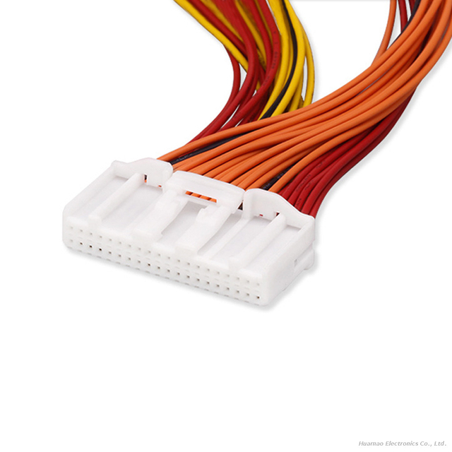 TE1318389-1 Automotive Connector Wire Harness 1674312-1 Terminal Connection Cable