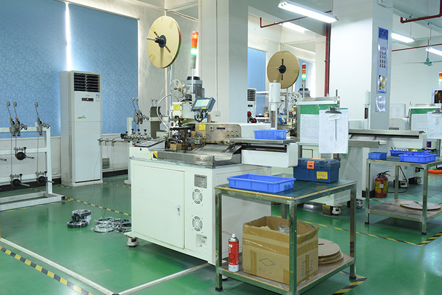 custom wire harness factory 11