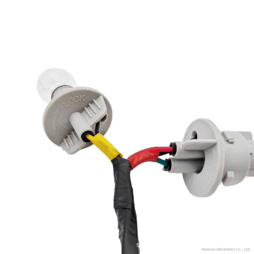 92451-4C500 Automobile Wire Harness Rear Tail Light Bulb Socket Turn Signal for Sonata Kia