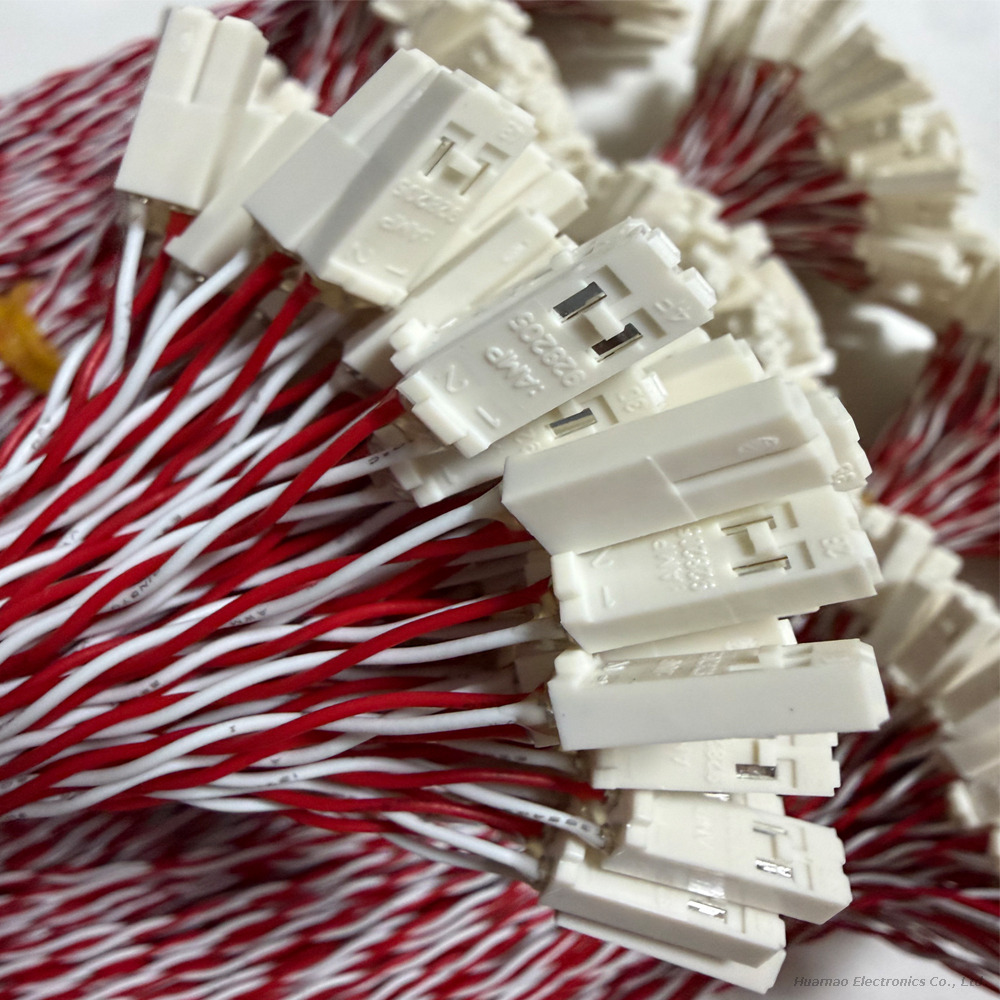 TE 928205-2 Plug Harness Red White Twisted Cable Crimped Nickel Terminals